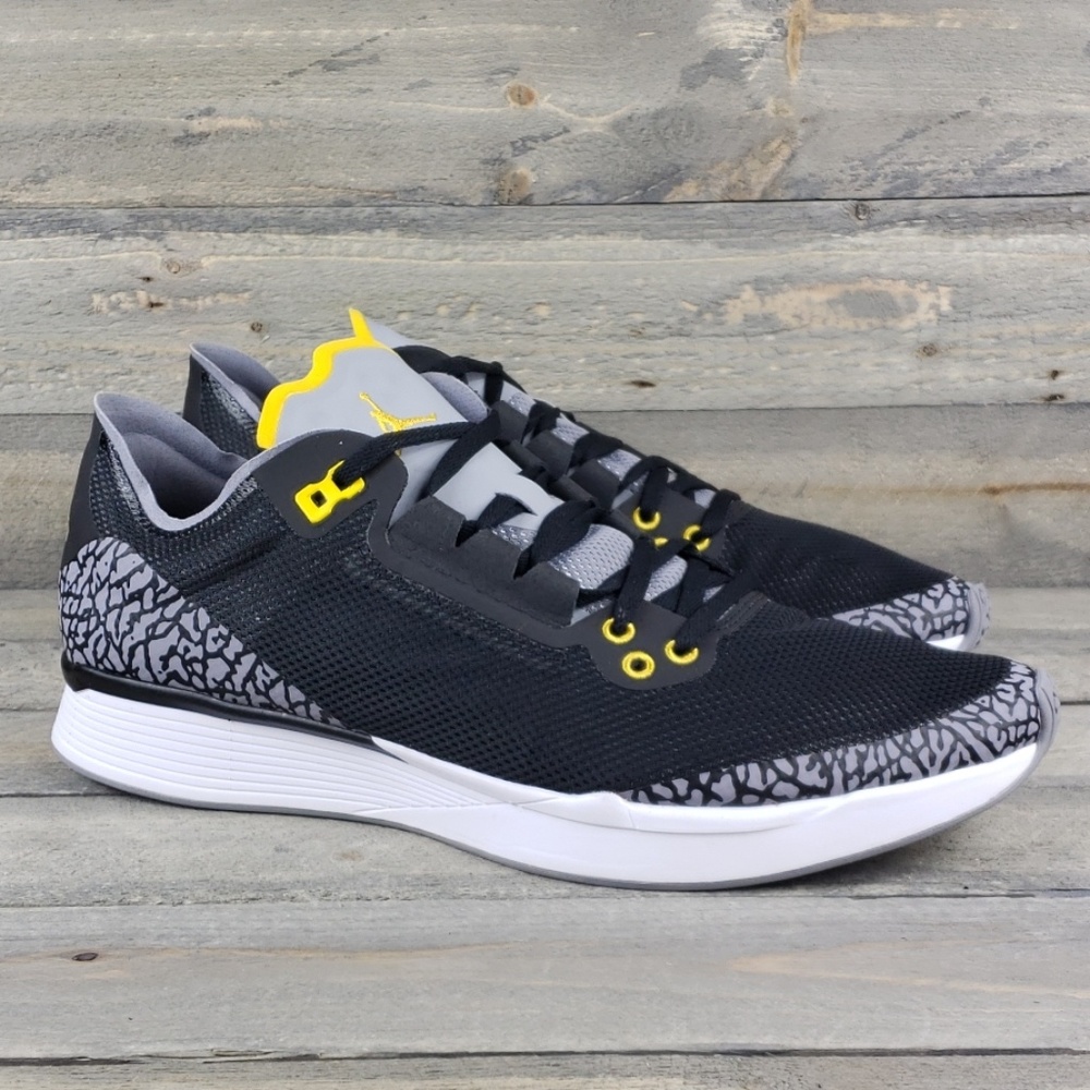 Jordan 88 Racer Men's Running Shoes Black/Grey - Picture 2 of 8